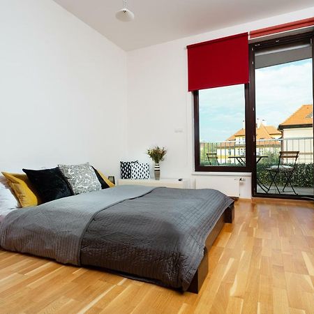 Prague Days - Family 2Bdr Apt - Garage Parking - Balcony Exteriör bild