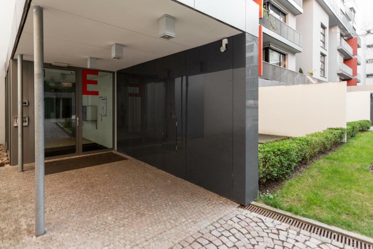 Prague Days - Family 2Bdr Apt - Garage Parking - Balcony Exteriör bild